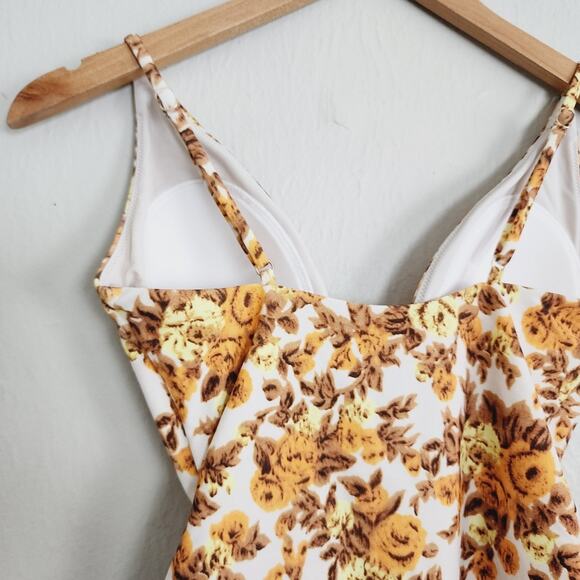 NEW Jonathan Simkhai Ingrid Gathered Floral Deep V-Neck One Piece Swimsuit - Picture 7 of 11